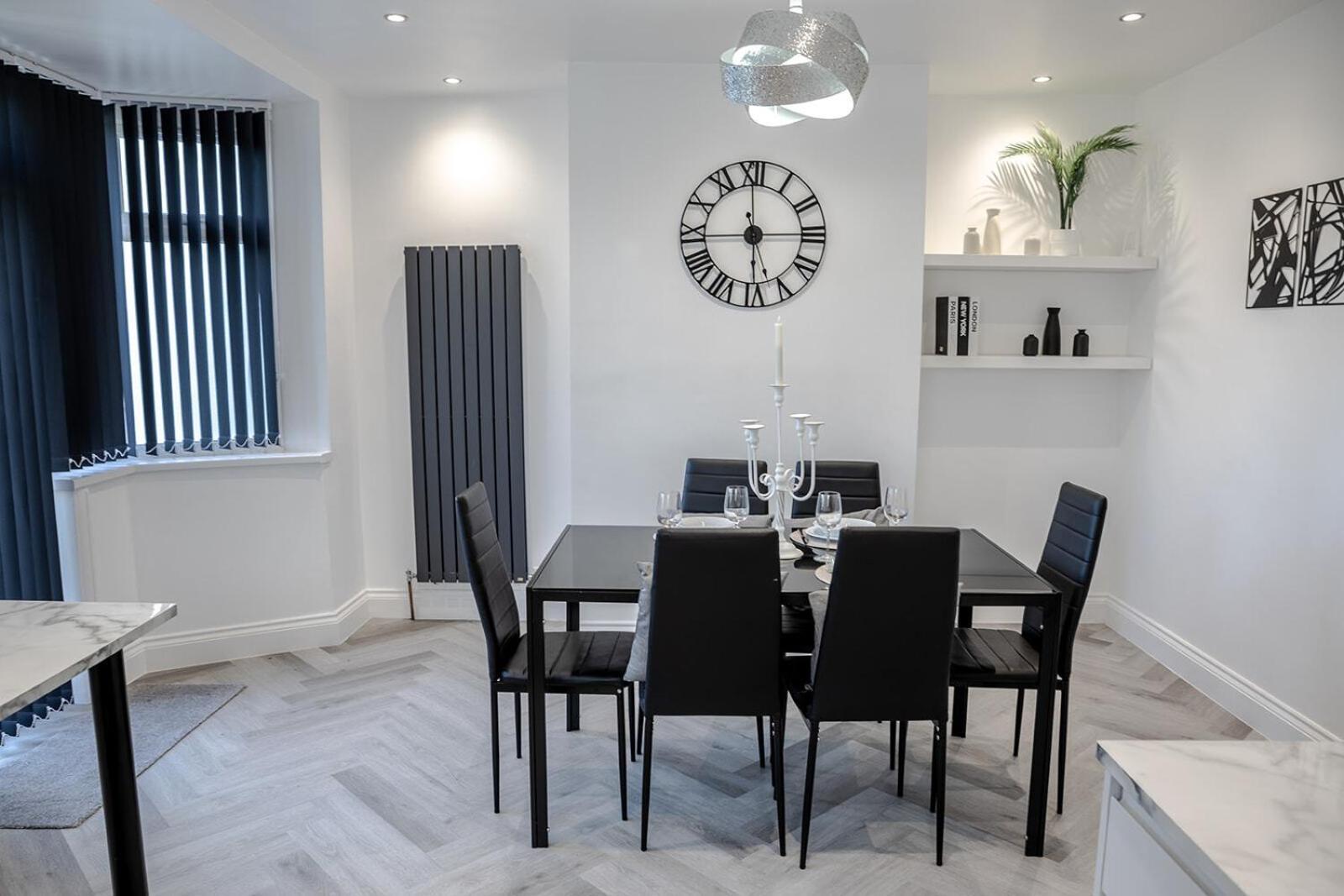 Lymer House - Stylish 3 Bedroom House In Wolverhampton Exteriér fotografie